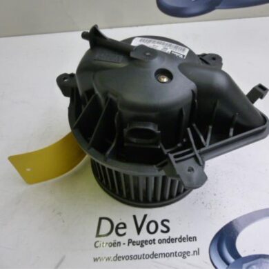 Peugeot Partner 1.6 16V Heating and ventilation fan motor 2003 6441S0