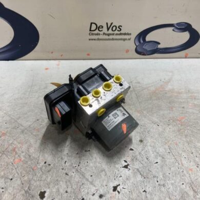 Citroen Berlingo 1.2 12V PureTech 110 ABS Pomp HNZHN01-HNZ 2017 1629084180-1682594780-9822873580