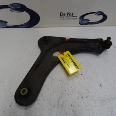 Citroen C4 Cactus 1.2 PureTech 82 12V Draagarm rechts-voor 2014 3521S9