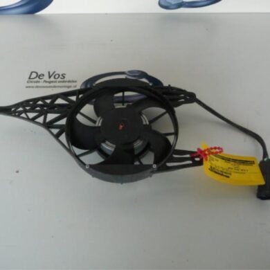 Citroen DS3 1.6 16V VTS THP Cooling fan housing 2013 1253K0