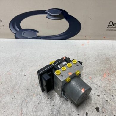 Peugeot RCZ  ABS pump 5FV 2014 1606374380