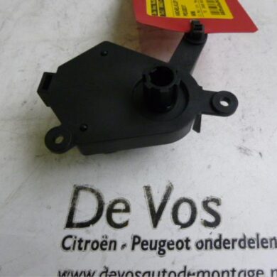 Peugeot 806 2.0 HDi 16V Kachelklep Motor 2001 6447K8