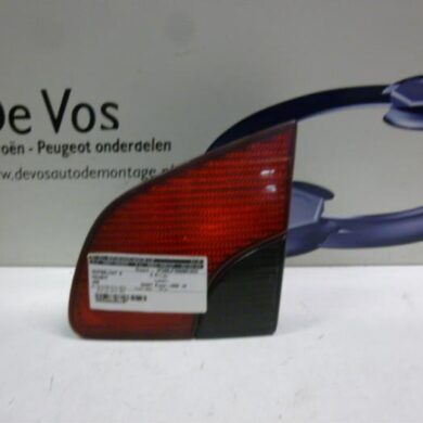 Peugeot 406 1.8 16V Achterlicht rechts 1998 6351H6