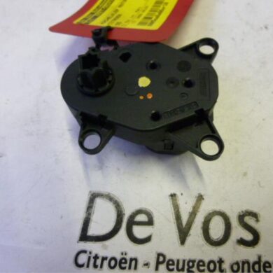 Citroen C5 2.0 HDi 110 Heater valve motor 2002 6447EL