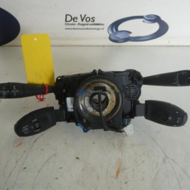 Peugeot 3008  Steering column stalk 2011 96773912ZD-624399