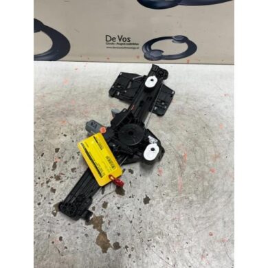 Opel Corsa 1.2 Turbo 12V 100 Ruitmechaniek 4Deurs rechts-achter 2021 9829045580