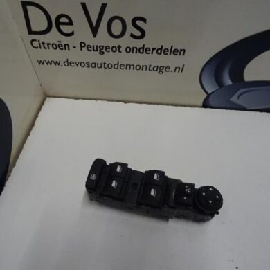 Citroen C3 Aircross  Multi-functional window switch 2018 96788264ZD