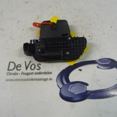 Citroen DS3  Slotmechaniek Achterklep 2013 8719F8