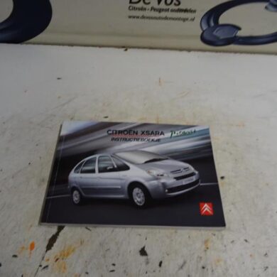 Citroen Picasso 1.8 16V Instruction Booklet 2005