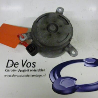 Peugeot 607 2.2 HDi 16V FAP Fan motor 2004 1250F8