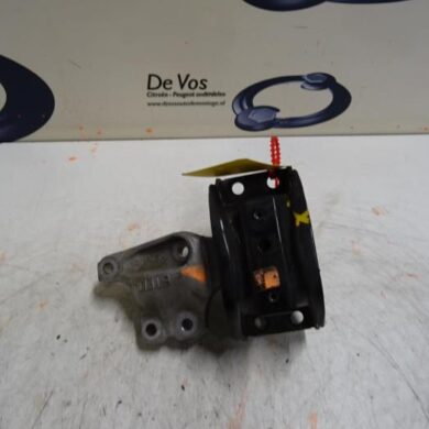 Citroen DS5 2.0 165 HYbrid4 16V Motorsteun RH02-RHC 2013 1839K9