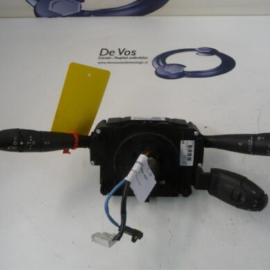 Peugeot 207  Steering column stalk 2011 6242YP