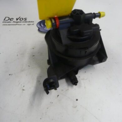 Peugeot 307  Fuel filter housing 2006