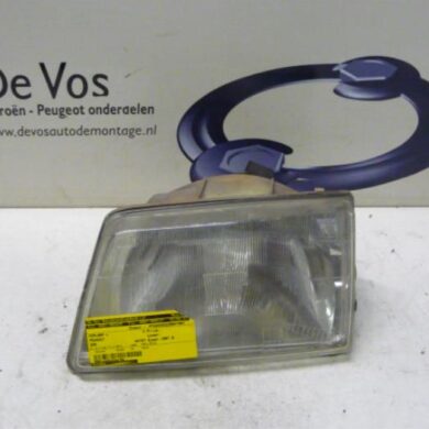 Peugeot 205 1.4 Headlight, left 1997 6204A4