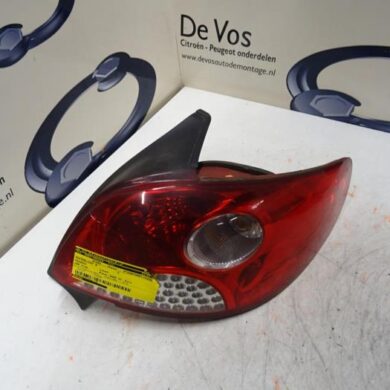 Peugeot 206 PLUS 1.4 XS Achterlicht rechts 2009 6351GV
