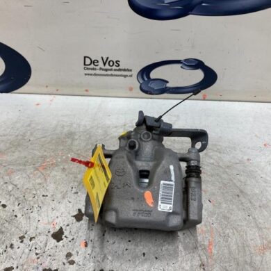 Peugeot Expert 2.0 Blue HDi 150 16V Remklauw (Tang) links-achter AHX 2022 1617937580-1651761780