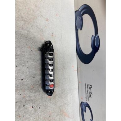 Peugeot 5008  Switch 2019 98249154DX