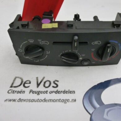Peugeot 207 1.6 16V Heater control panel 2007 6451TH
