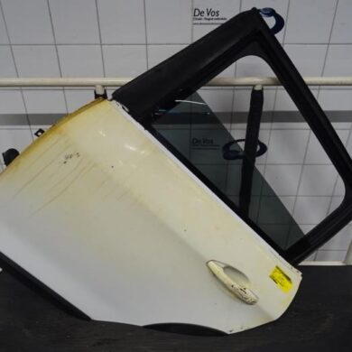 Peugeot 2008  Portier 4Deurs links-achter 2017 9802969780