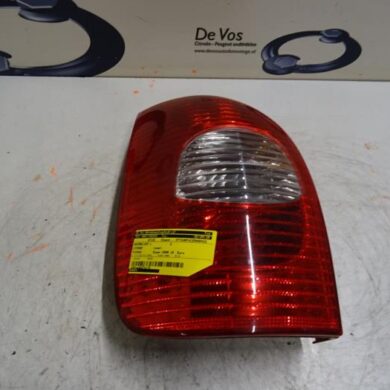 Citroen Picasso 1.6i 16V Taillight, left 2006 6350T2