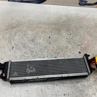 Peugeot 3008 2.0 HYbrid4 16V Radiator RHC 2013 1330Z1