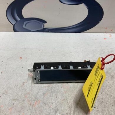 Peugeot 308 2.0 HDiF 16V Interior display RHE 2011 9821851780-1607240280-1607240480-9676655380