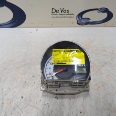 Peugeot 107 1.0 12V Kilometerteller KM 2011 6103AT-B000616180-B000698380
