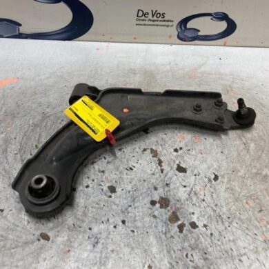 Peugeot 5008 1.2 12V e-THP PureTech 130 Querlenker rechts vorne 2018 9816865480-9846329080