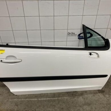 Peugeot 207 1.6 16V Door 2-door, right 2014 9004Y6