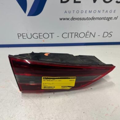 Opel Grandland X 1.6 Turbo 16V Hybrid Taillight, left 2023 9846767180