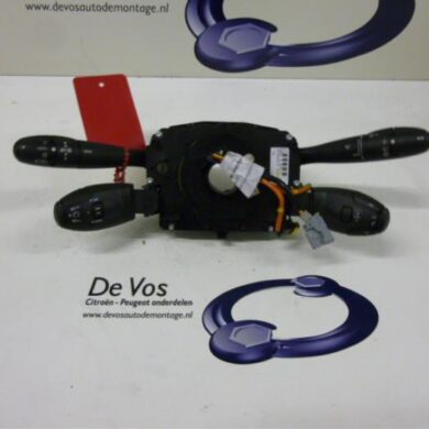 Peugeot 207 1.6 16V GT THP Steering column stalk 2006 624241