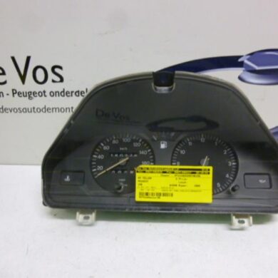 Peugeot 106 1.1 i XN,XR,XT Odometer KM 1994