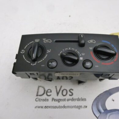 Peugeot 207 1.4 16V Vti Heater control panel 2008 6451TK