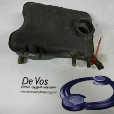 Citroen Saxo 1.5 D Expansion vessel 1997 1307V1