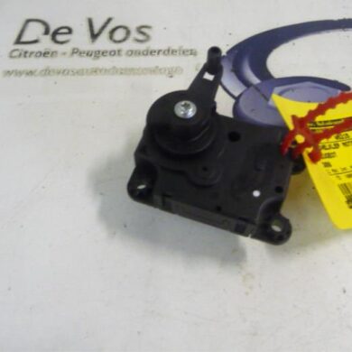 Peugeot 308 1.6 HDi Heater valve motor 2014 6479E1