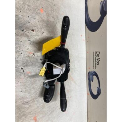 Peugeot 308 1.6 VTI 16V Steering column stalk 2009 624304-98062027XT-96659932XT