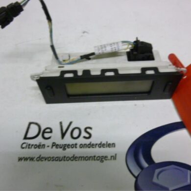 Peugeot 807 2.2 HDiF 16V Display Interieur 4HW 2003 6155T8