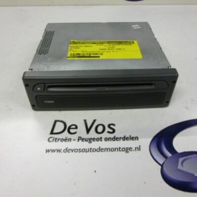Citroen C5 2.2 HDi 16V FAP Navigation module 2002 6563Y4