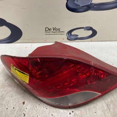 Peugeot 207 1.4 16V VTi Taillight, left 2011 6350HQ