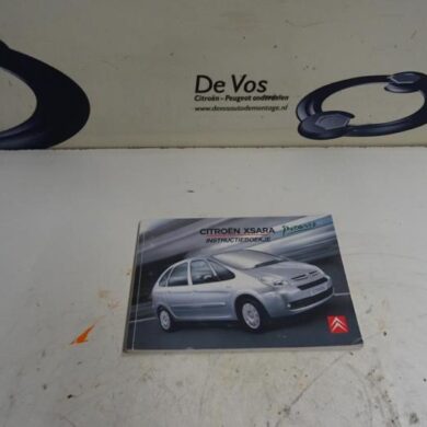 Citroen Picasso 1.6i 16V Instruction Booklet 2006