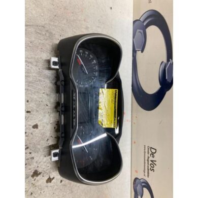 Citroen C3 1.2 12V e-THP PureTech 110 Odometer KM 2018 9823058380-9837553280