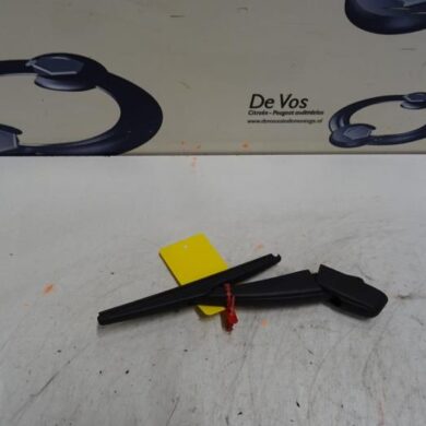 Citroen C3 Aircross 1.2 e-THP PureTech 110 Ruitenwisserarm achter 2018 YQ00056380