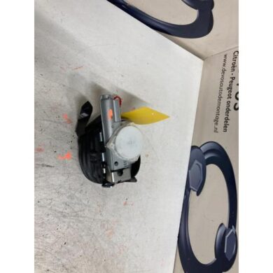 Citroen DS3  Seatbelt tensioner, right 2013 98030372XX