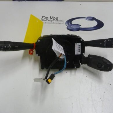 Peugeot 207  Kombischalter Lenksäule 2011 6242YP