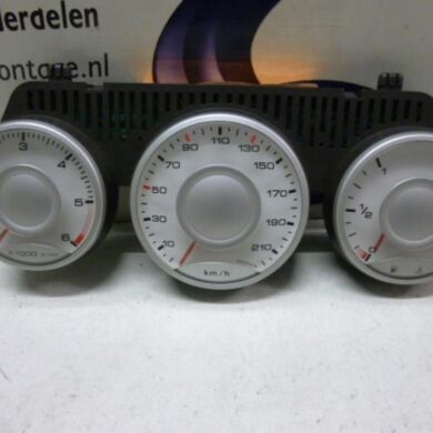 Peugeot 807 2.0 HDi 16V 120 Kilometerteller KM 2006 6105XG-6105XH