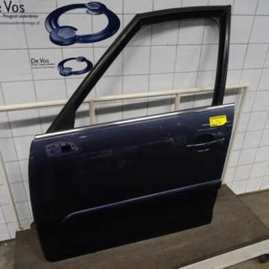 Citroen C4 Picasso 1.6 16V VTi 120 Door 4-door, front left 2010 9002X7