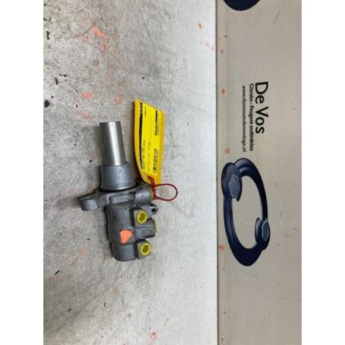 Peugeot 308 2.0 BlueHDi 150 16V Master cylinder AHR 2016 1610017880