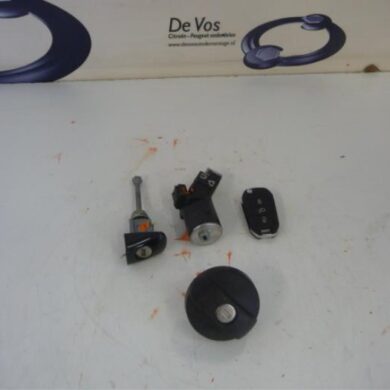 Peugeot 208  Set of cylinder locks (complete) 2015 1608094980