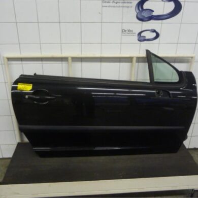 Peugeot 207  Door 2-door, right 2008 9004Y6