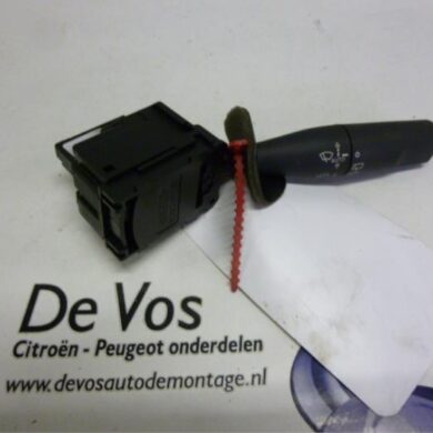 Peugeot 206 1.6 16V Scheibenwischer Schalter 2001 6239J1
